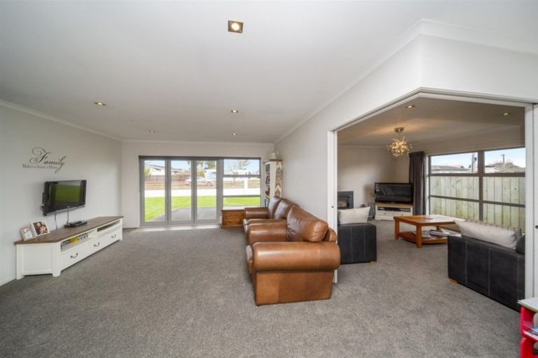 Photo of property in 24a Fantham Street, Hawera, 4610