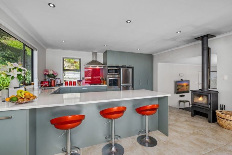 Photo of property in 354b Waikawa Road, Waikawa, Picton, 7220