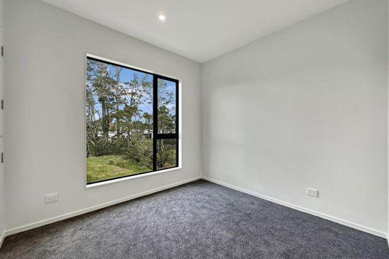 Photo of property in 52 Ara Mara Hua, Henderson, Auckland, 0612