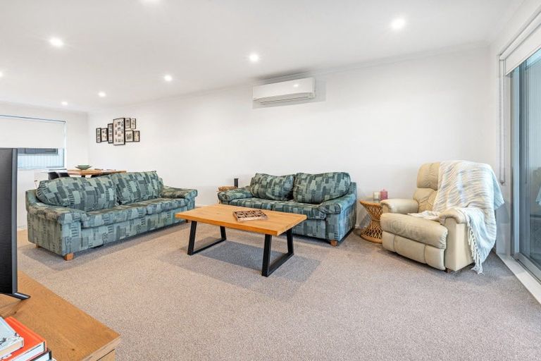 Photo of property in 33 Bonnette Road, Flat Bush, Auckland, 2019