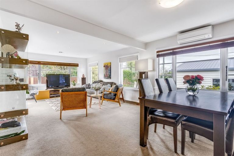 Photo of property in 33 Manor Place, Bryndwr, Christchurch, 8053