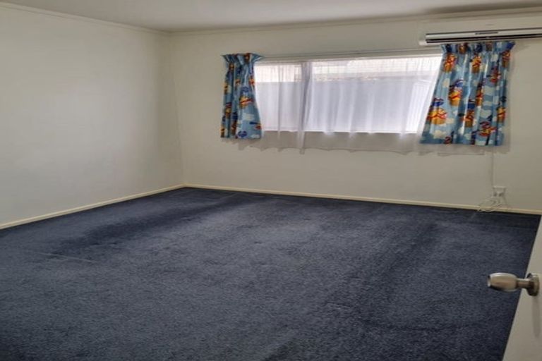 Photo of property in 32 Tararua Street, Trentham, Upper Hutt, 5018