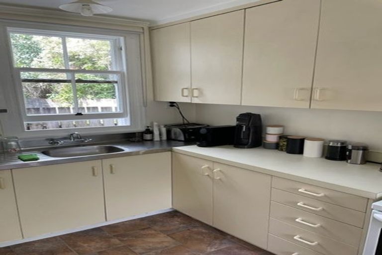 Photo of property in 2/8 Beatrice Road, Remuera, Auckland, 1050