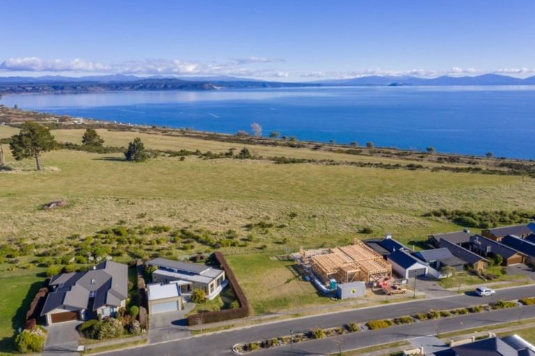 Photo of property in 15 Victory Drive, Wharewaka, Taupo, 3330