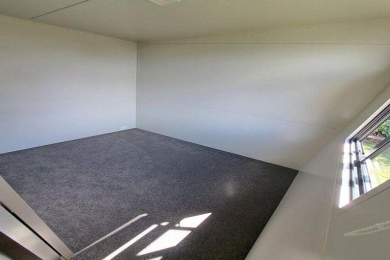 Photo of property in 9 Snowden Place, Opaheke, Papakura, 2113