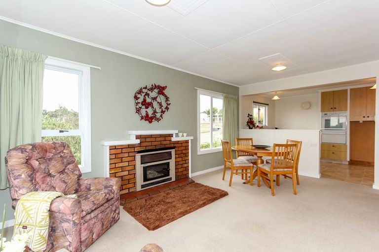 Photo of property in 104 Belt Road, New Plymouth, 4310