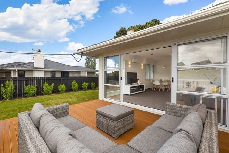 Photo of property in 1/25 Waipa Street, Birkenhead, Auckland, 0626