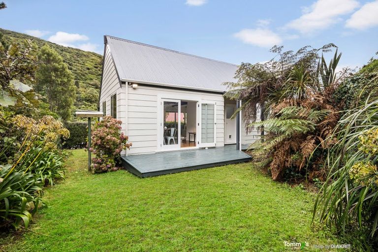 Photo of property in 101 Hazlewood Avenue, Karori, Wellington, 6012