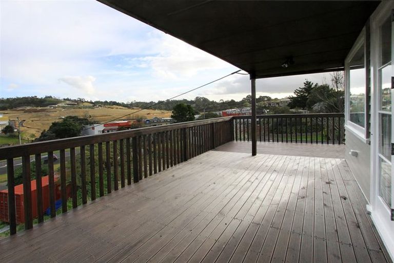 Photo of property in 628 Whangaparaoa Road, Stanmore Bay, Whangaparaoa, 0932