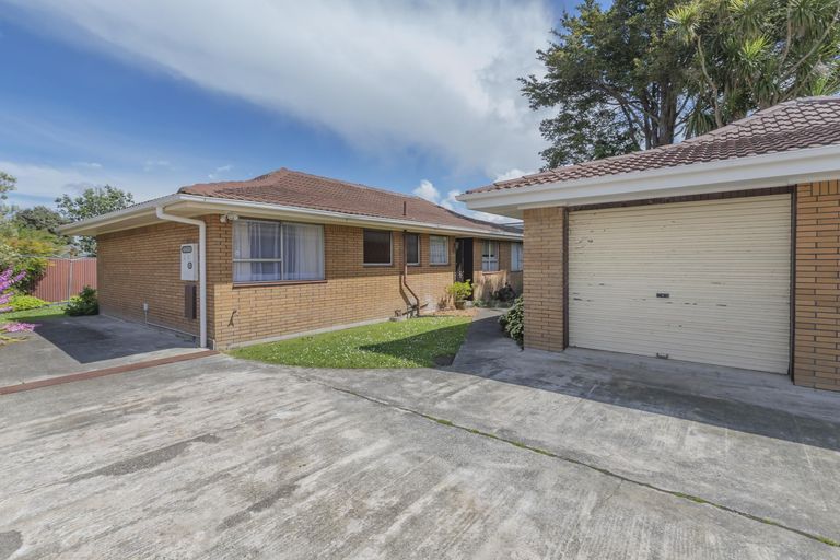 Photo of property in 22b Bunnythorpe Road, Papakura, 2110
