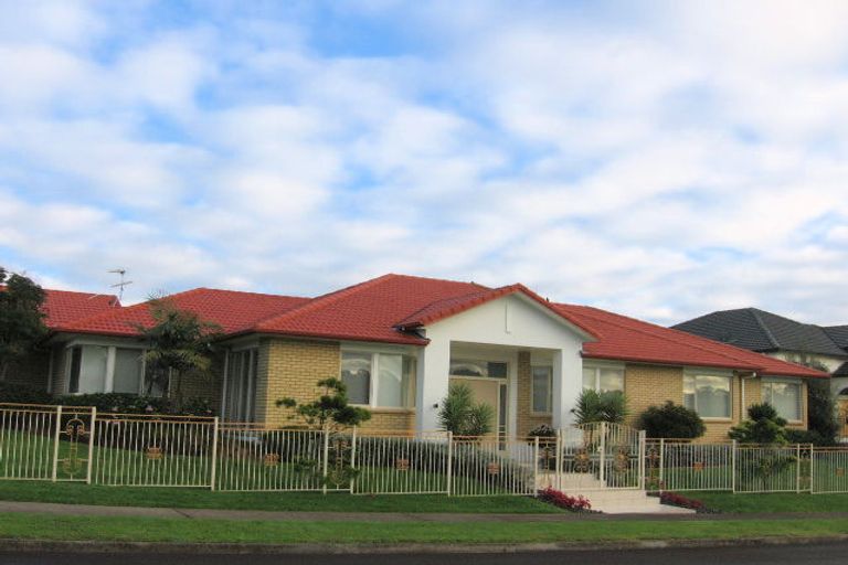 Photo of property in 20 Annalong Road, Dannemora, Auckland, 2016