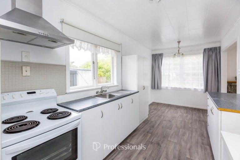Photo of property in 35 Mountbatten Grove, Clouston Park, Upper Hutt, 5018