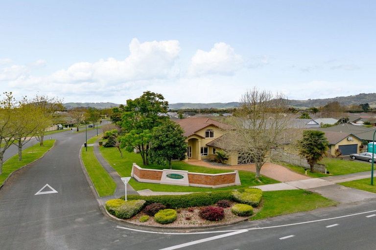 Photo of property in 181 Thornton Road, Cambridge, 3434