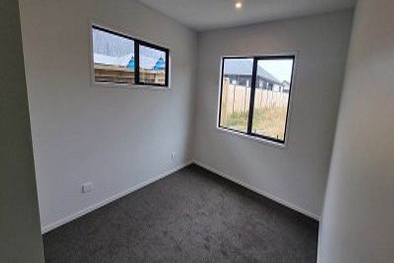 Photo of property in 8a Cheviot Street, Mangere East, Auckland, 2024