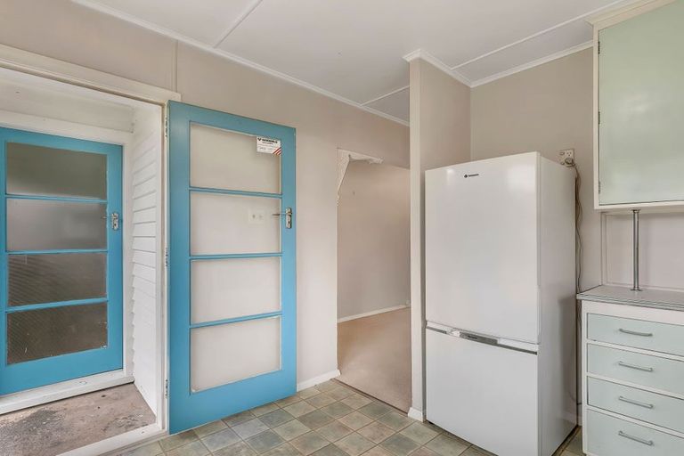 Photo of property in 58 Coast Road, Wainuiomata, Lower Hutt, 5014