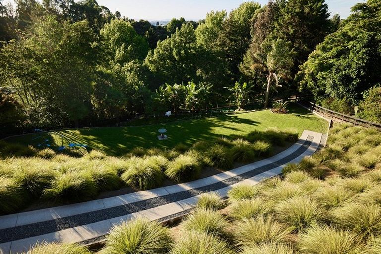 Photo of property in 38 Holcombrooke Lane, Welcome Bay, Tauranga, 3175