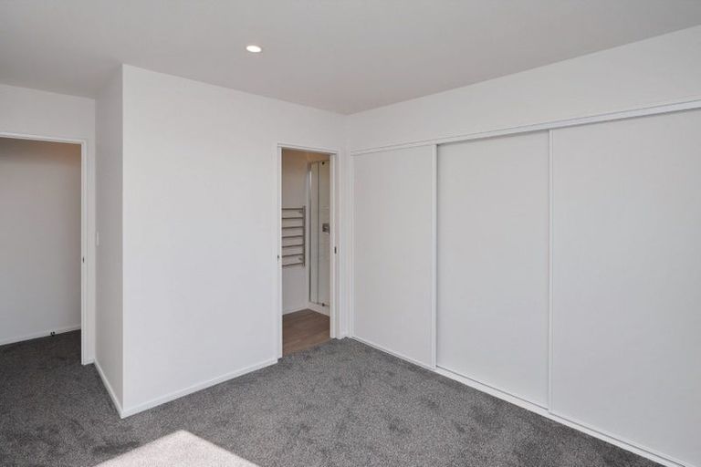 Photo of property in 16 Mabel Crescent, Halswell, Christchurch, 8025