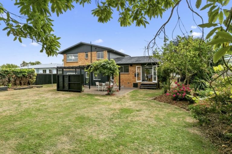 Photo of property in 54 Spencer Street, Leamington, Cambridge, 3432