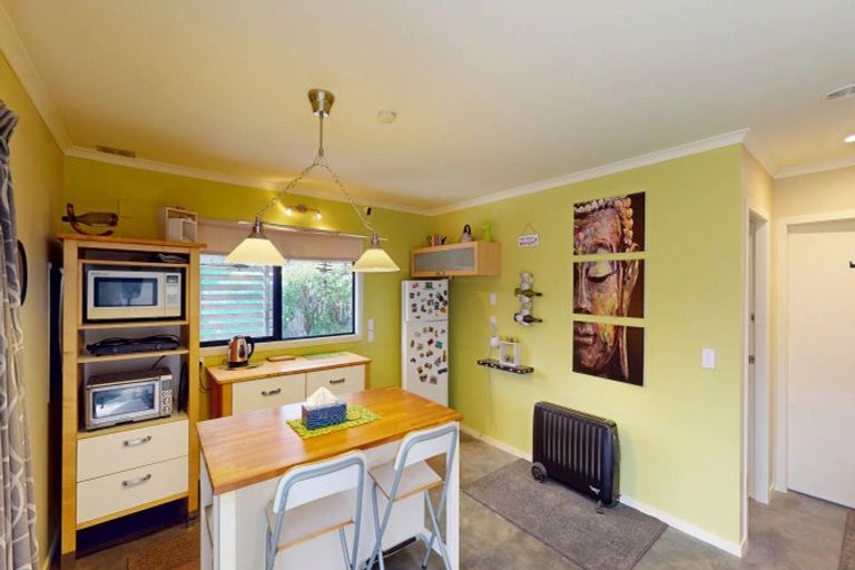 Photo of property in 46 Kent Avenue, Waitarere Beach, Levin, 5510