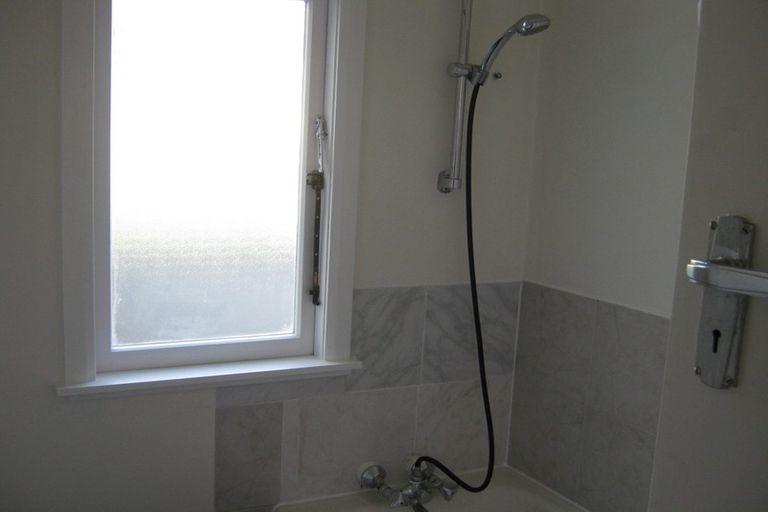 Photo of property in 22 Manawatu Street, Hokowhitu, Palmerston North, 4410