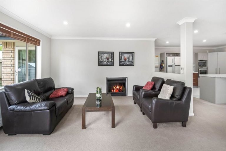 Photo of property in 10 Woodhurst Drive, Casebrook, Christchurch, 8051