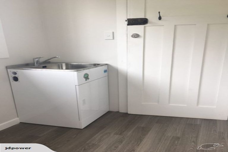 Photo of property in 205 Hakanoa Street, Huntly, 3700