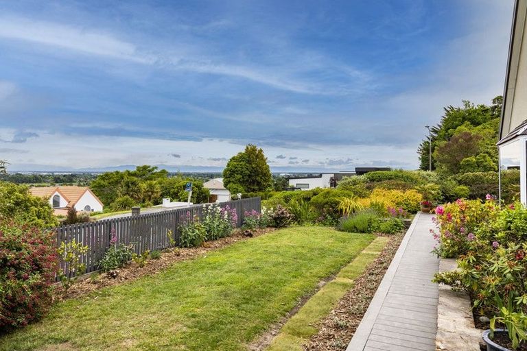 Photo of property in 3 Lucknow Place, Cashmere, Christchurch, 8022