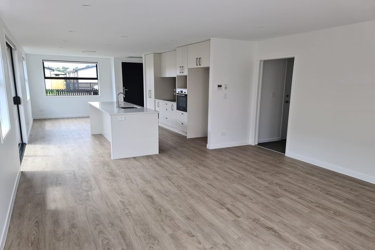 Photo of property in 11 Hinaki Street, Poike, Tauranga, 3112