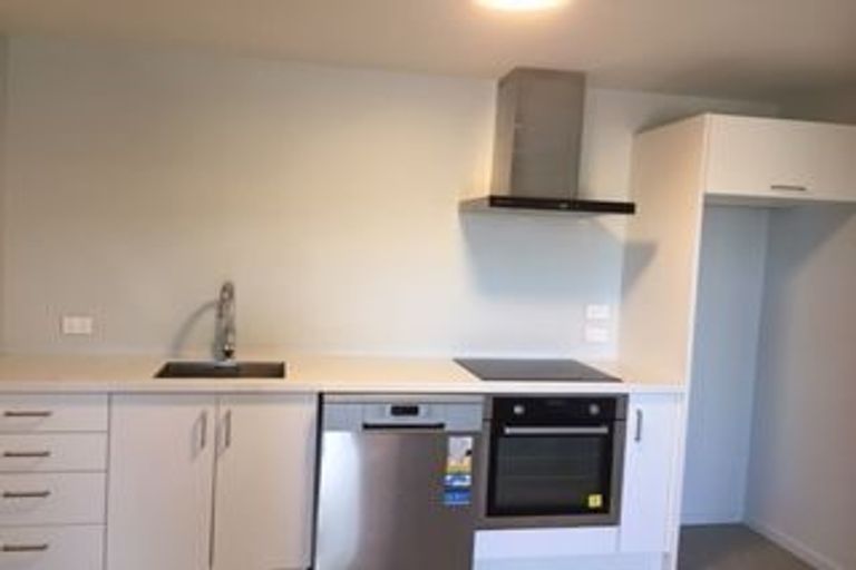 Photo of property in 65 York Street, Picton, 7220