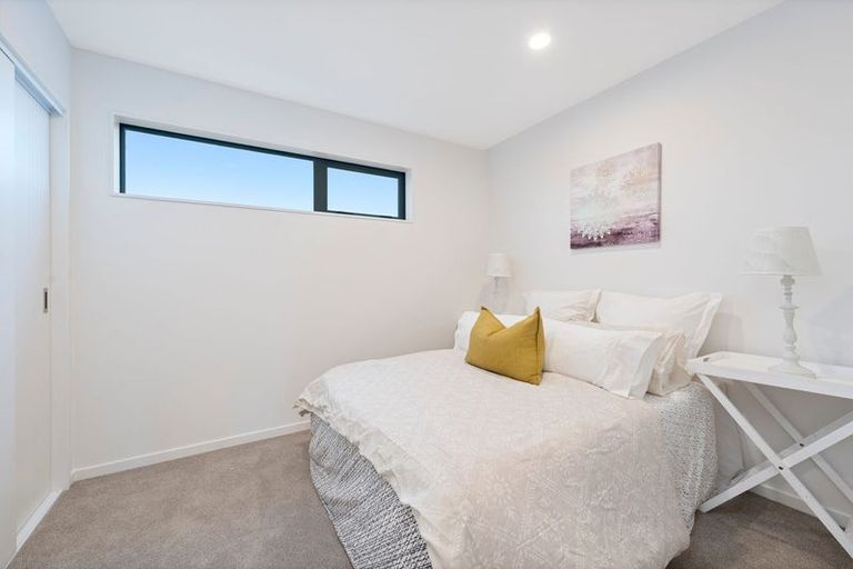 Photo of property in 3/11 Hereford Street, Te Atatu Peninsula, Auckland, 0610
