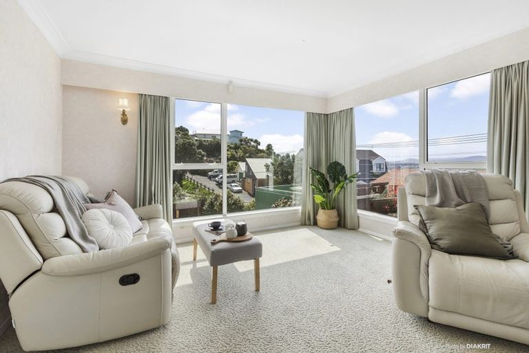 Photo of property in 2 View Road, Houghton Bay, Wellington, 6023