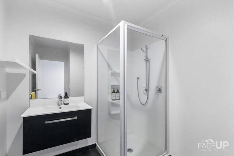 Photo of property in 7 Onekiritea Road, Hobsonville, Auckland, 0616