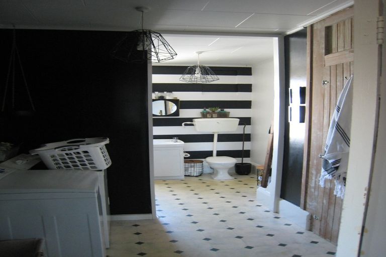 Photo of property in 192 Otipua Road, West End, Timaru, 7910