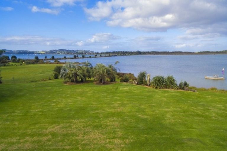 Photo of property in 324 Omaha Flats Road, Tawharanui Peninsula, Warkworth, 0986