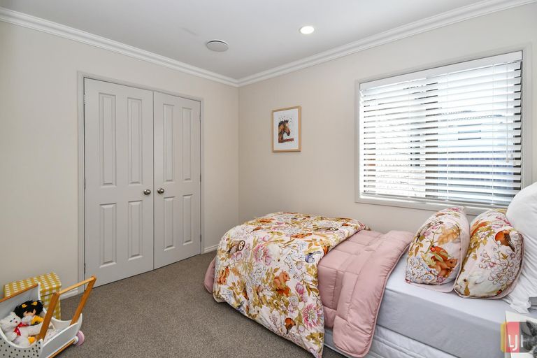 Photo of property in 72a Prospect Terrace, Pukekohe, 2120