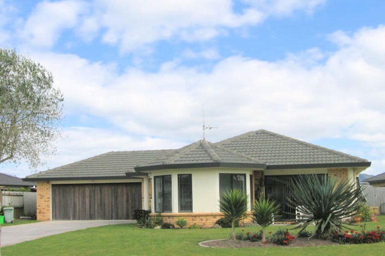 Photo of property in 5 Corinth Grove, Papamoa Beach, Papamoa, 3118