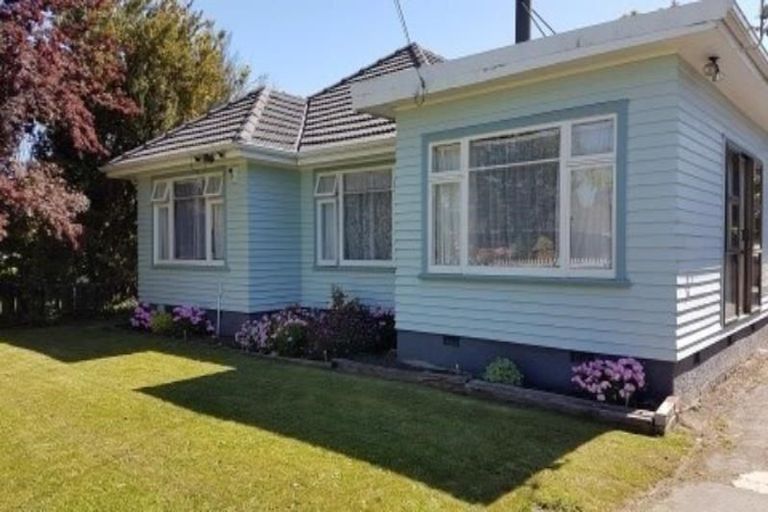 Photo of property in 9 Fatima Street, Redwood, Christchurch, 8051