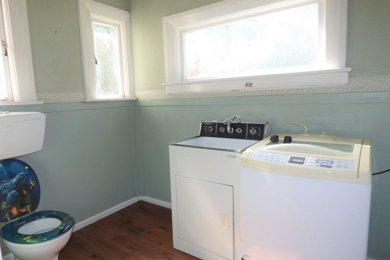 Photo of property in 2 Cromarty Street, Herbert, Oamaru, 9495