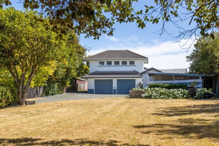 Photo of property in 16 Martin Street, Monaco, Nelson, 7011