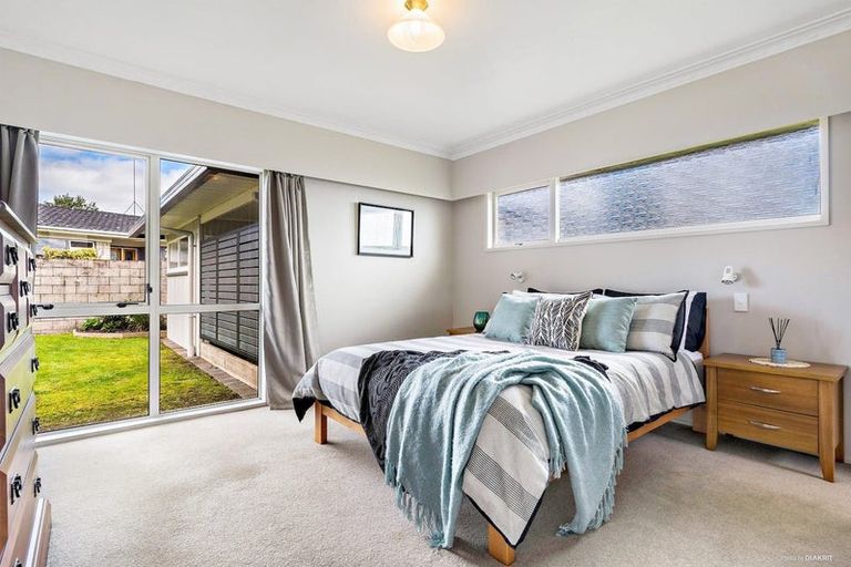 Photo of property in 6 Lakeside Drive, Pahurehure, Papakura, 2113