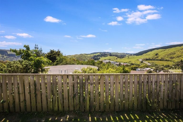 Photo of property in 6 Tobago Crescent, Grenada North, Wellington, 5028