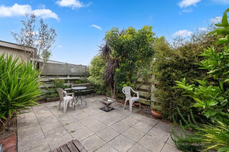 Photo of property in 5/66 Robinson Avenue, Holdens Bay, Rotorua, 3010