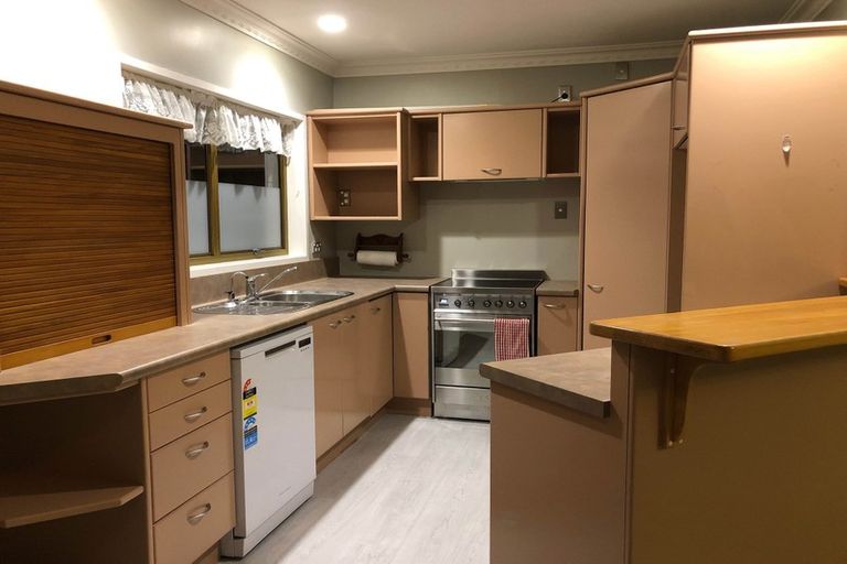 Photo of property in 7b Glading Place, St Andrews, Hamilton, 3200