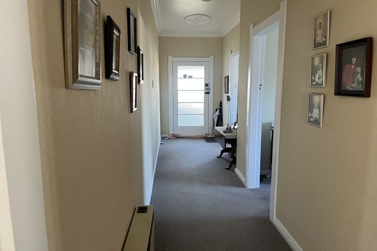 Photo of property in 75 Dixon Avenue, Hawera, 4610