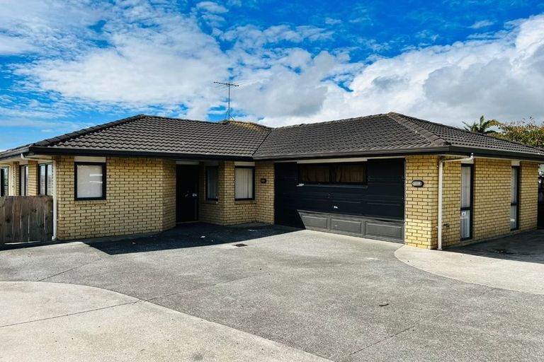 Photo of property in 22 Hilltop Road, Clover Park, Auckland, 2019