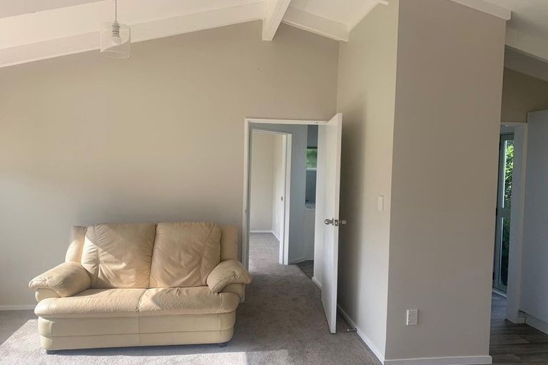 Photo of property in 26 Ranui Avenue, Ranui, Auckland, 0612