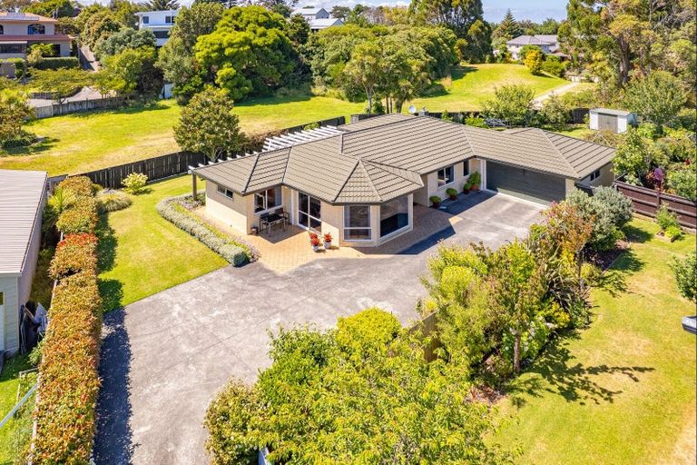 Photo of property in 13 Norfolk Drive, Otamatea, Whanganui, 4500