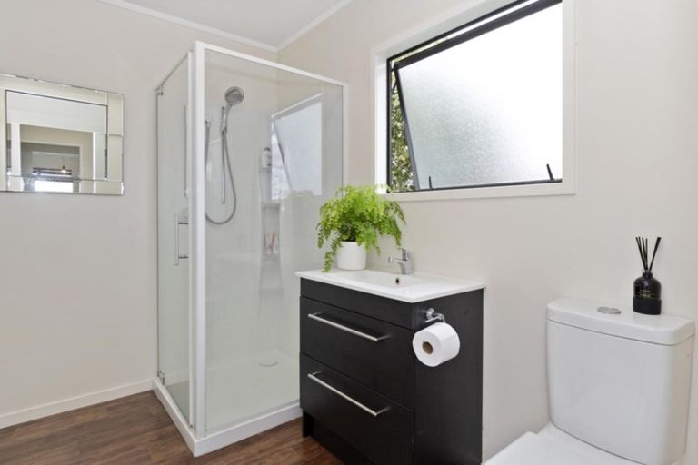 Photo of property in 18 Pelorus Street, Welcome Bay, Tauranga, 3112