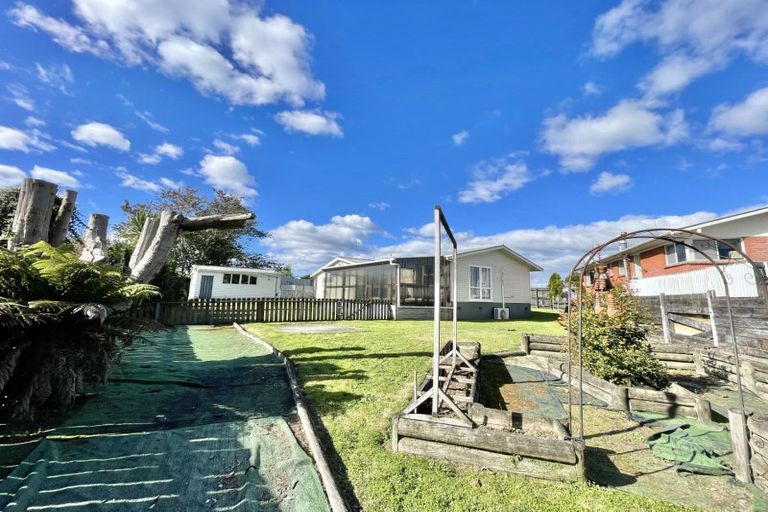 Photo of property in 2 Rimu Place, Tokoroa, 3420