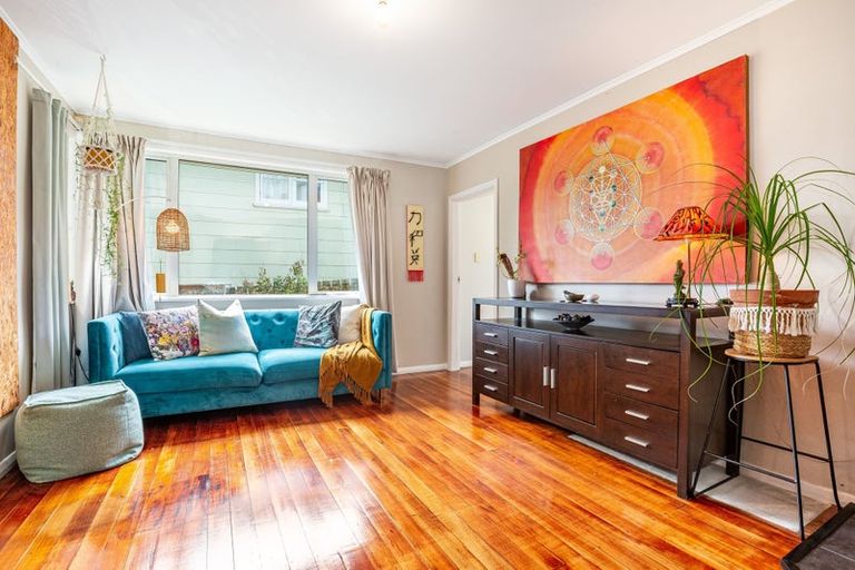 Photo of property in 50 Dimock Street, Titahi Bay, Porirua, 5022